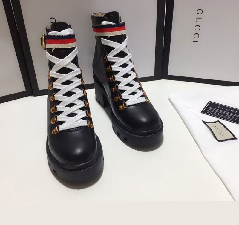 G*u*i boots